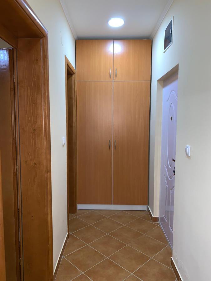 Apartman Joja Apartment Bar Bagian luar foto
